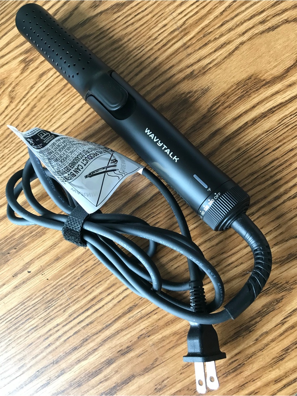 Wavytalk Black Curling/Waving Iron Brand New